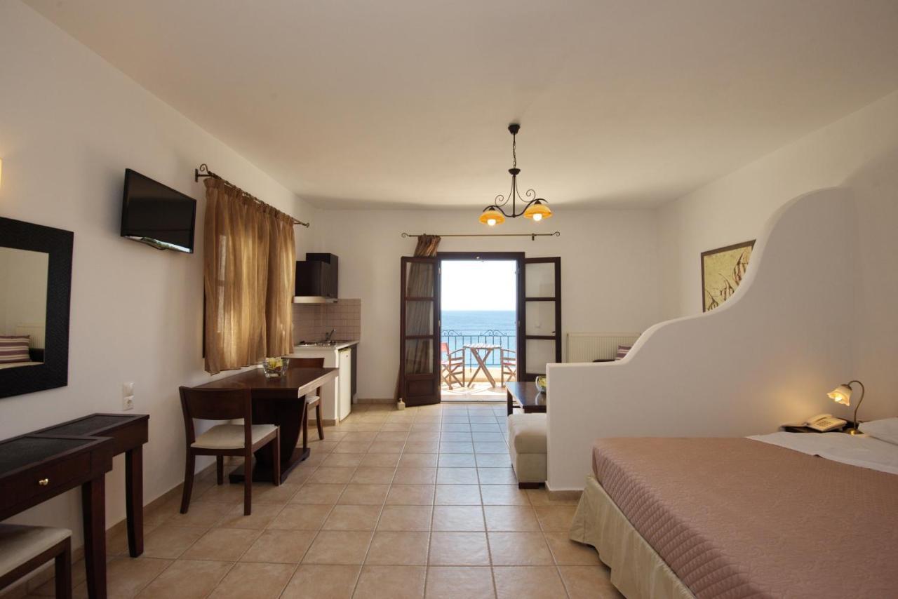 Yalis Hotel Votsi (Alonnisos) Exterior foto